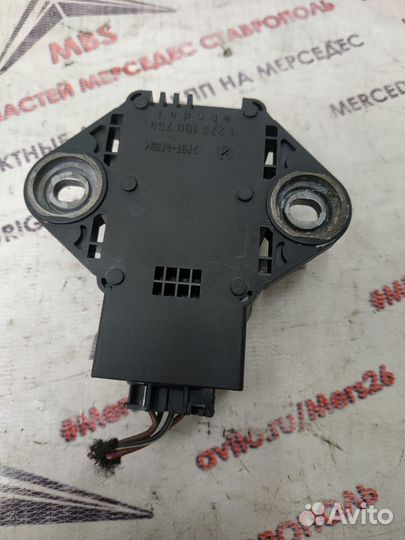 Датчик ускорения ESP w212 Mercedes