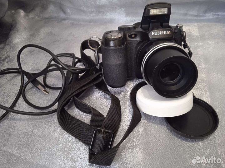 Зеркальный фотоаппарат