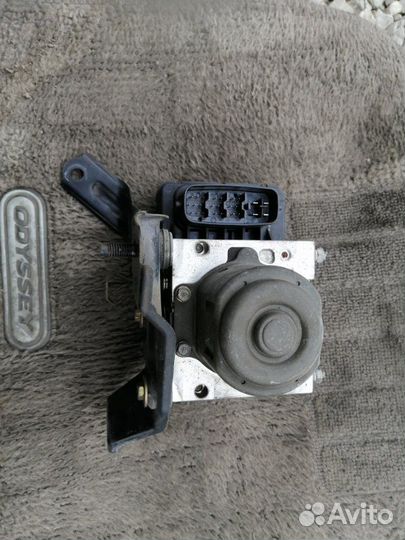 Блок abs Toyota Runx ZZE122