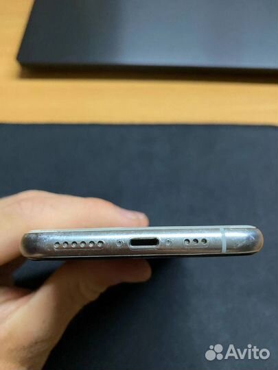 Телефон iPhone 11 pro