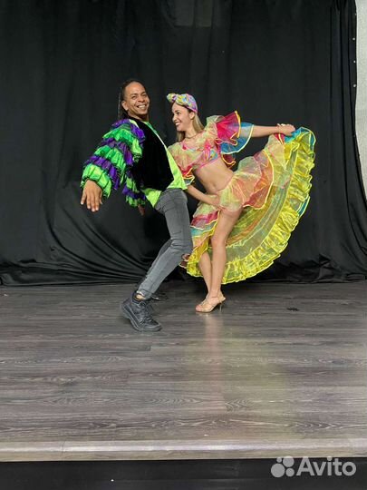 Бразильский костюмы для танцы