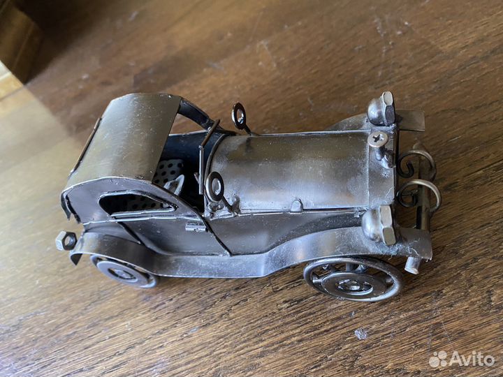 Машина сувенир