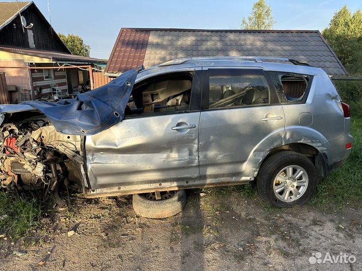 Peugeot 4007