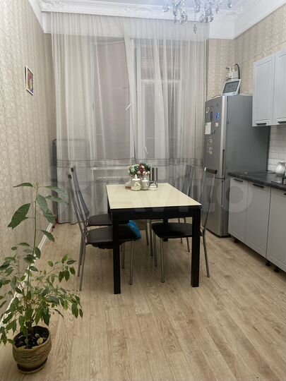 2-к. квартира, 74 м², 6/8 эт.