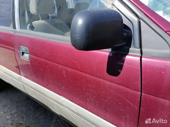 Mitsubishi Chariot 2.0 МТ, 1996, 230 000 км