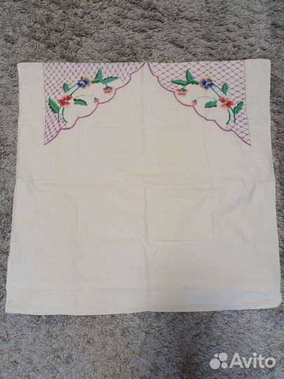 Старинные занавески на двери