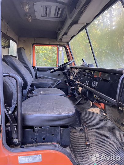 НефАз 4208-11-13 с КМУ, 2006