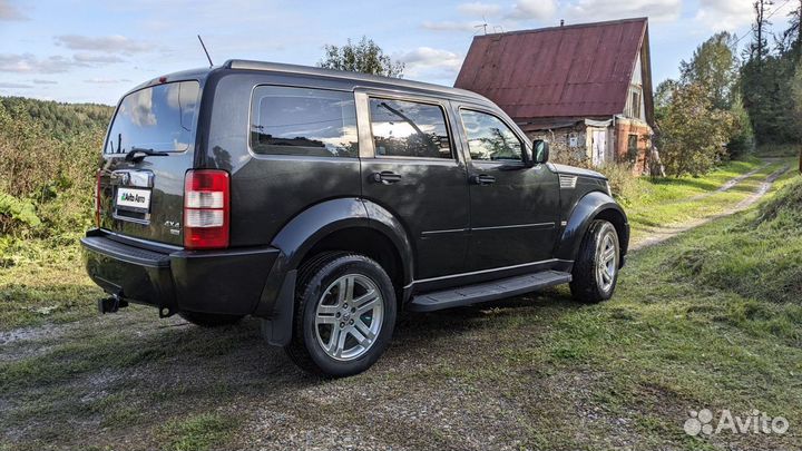 Dodge Nitro 2.8 AT, 2008, 200 000 км