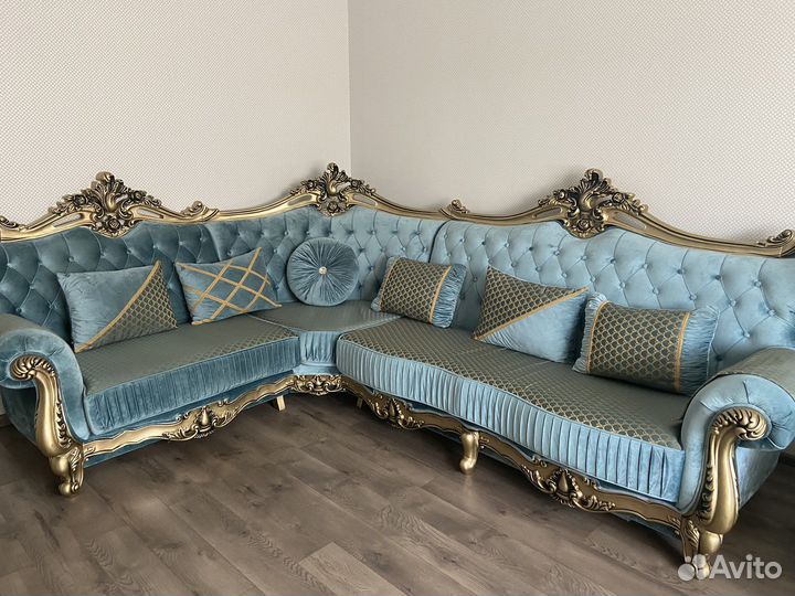 Диван и кресло