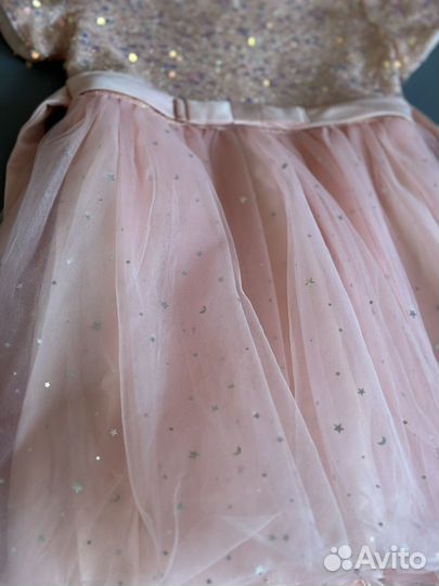 Платье нарядное для девочки 110 116