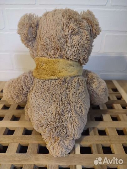 Плюшевый медведь