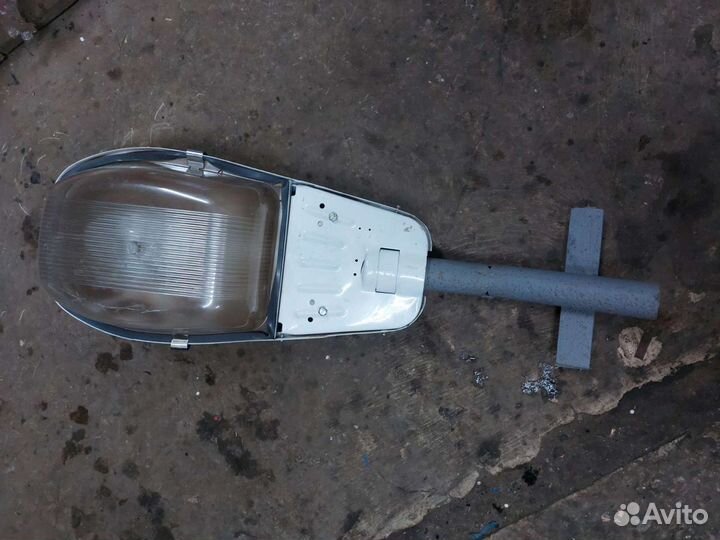 Фонарь уличный