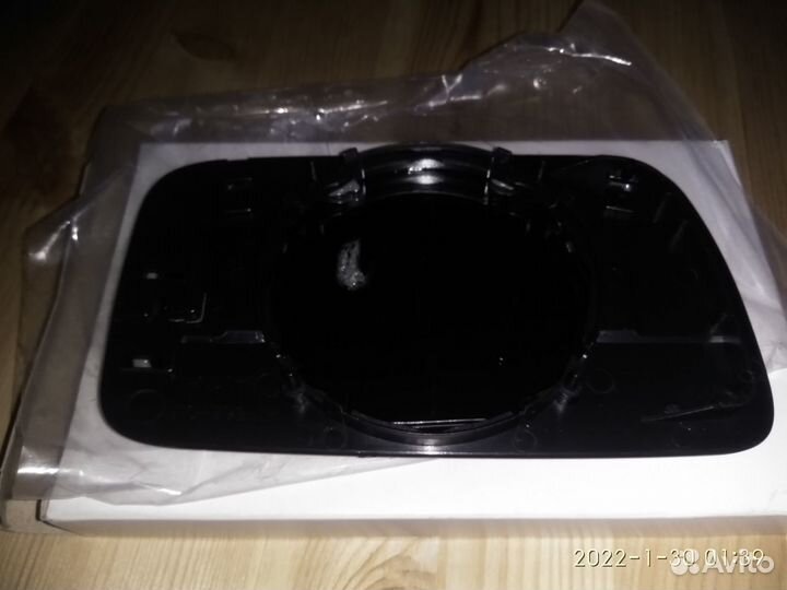 Зеркальный элемент левый volkswagen Golf II c 1987