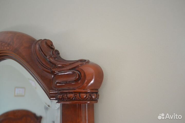 Комод с зеркалом Италия