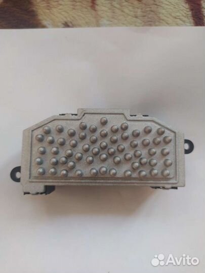 Регулятор моторчика печки Vag wv audi skoda