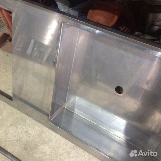 Мойка из нержавеющей стали