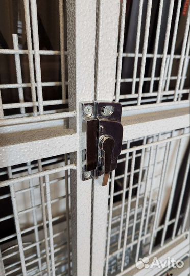 Клетка для средних попугаев Triol BC18