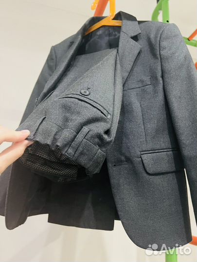 Школьный костюм