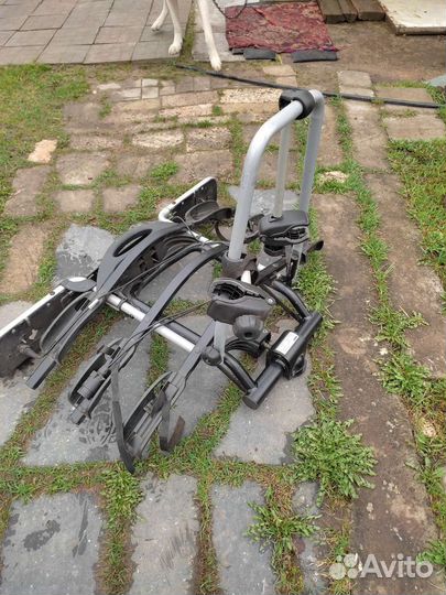 Велобагажник на фаркоп для 3 велосипедов thule