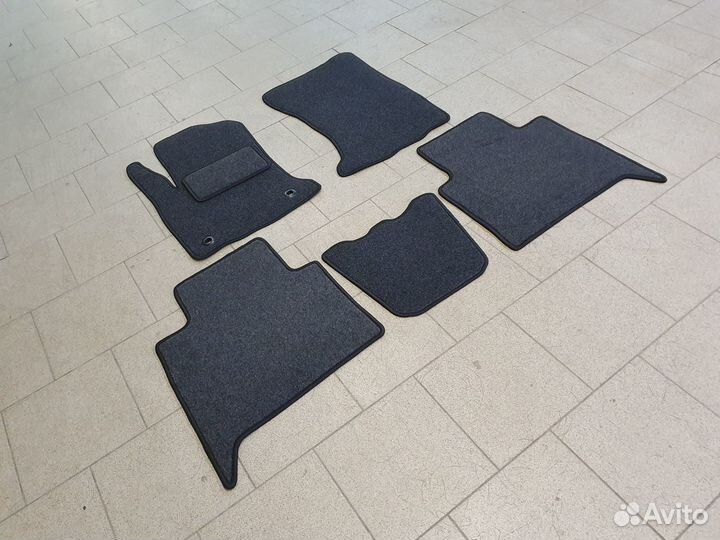 Коврики в салон Toyota Fortuner II (2015-н.в.)