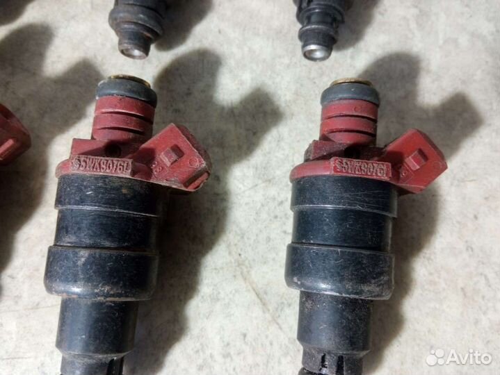 Форсунка Opel Vectra B 90501588