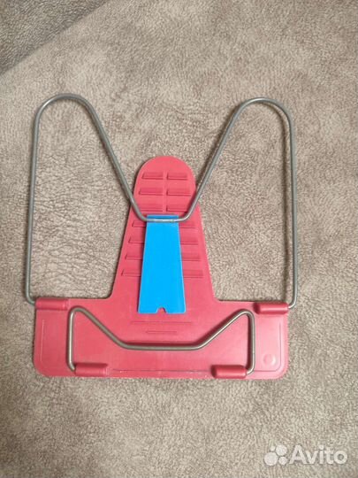 Подставка для книг