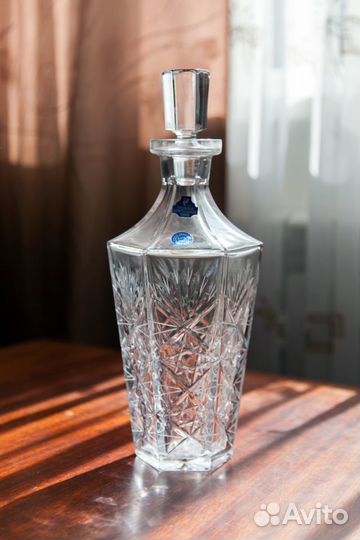 Графин хрустальный