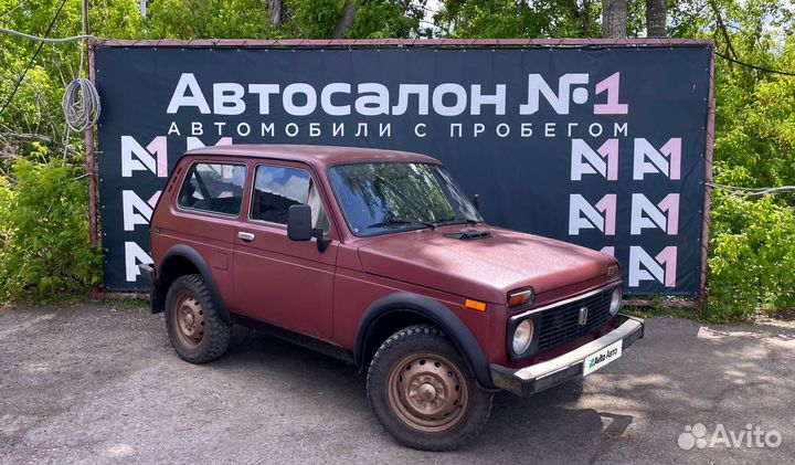 LADA 4x4 (Нива) 1.7 МТ, 2002, 139 000 км