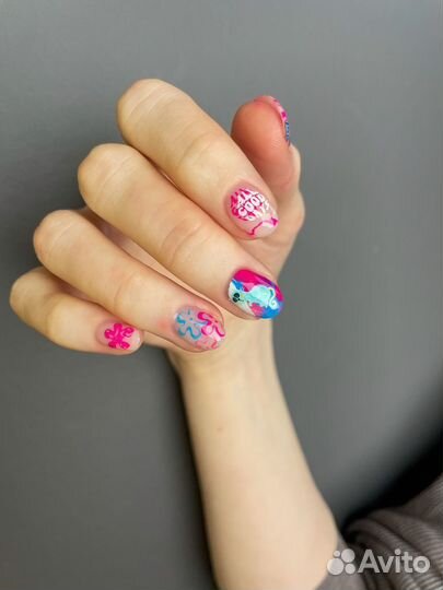 Маникюр на дому