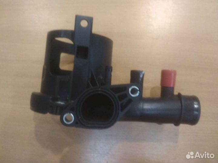 Кронштейн топливного фильтра Мерседес ом 651.950