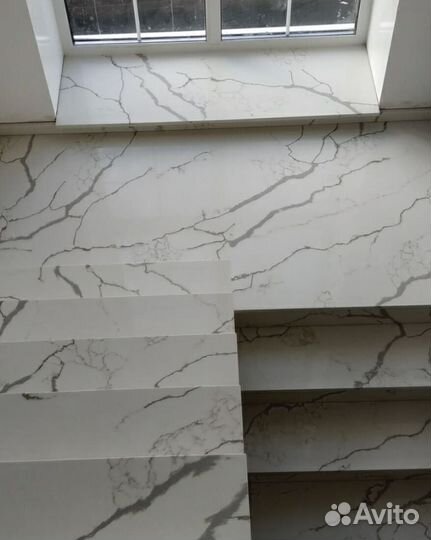 Акриловая лестница