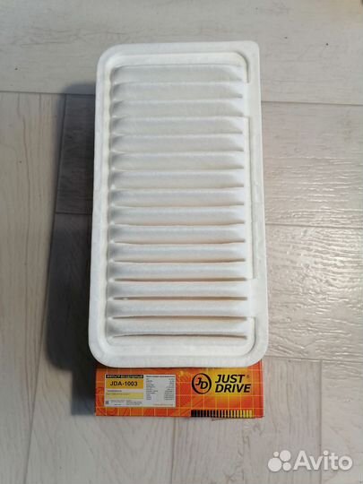 Фильтр воздушный Toyota Corolla