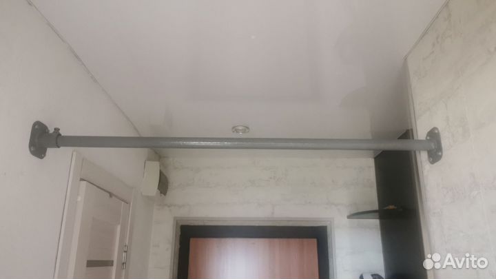 Перекладина домашняя для развития зимой