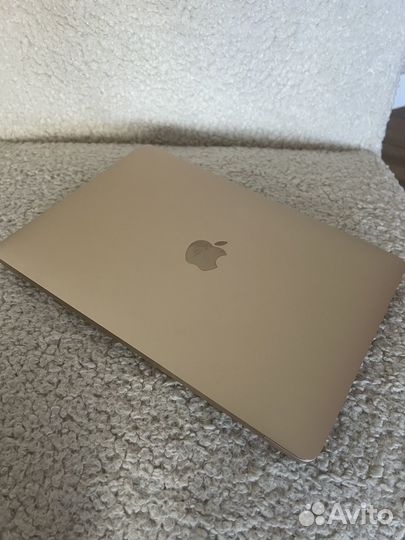 Apple MacBook Air 12 2017