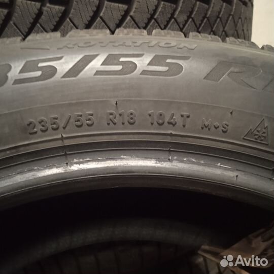 Pirelli Ice Zero FR 235/55 R18 104T