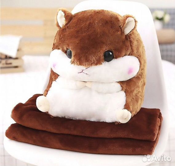 Хомяк с пледом