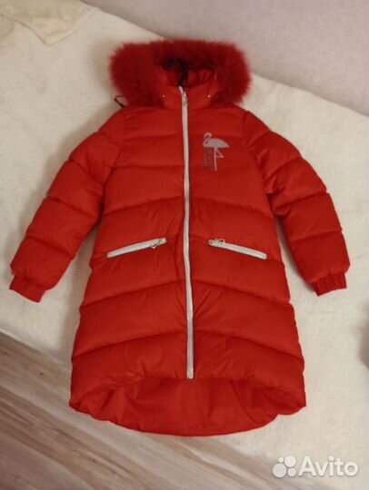 Пуховик на девочку новый