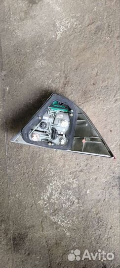 Задний левый фонарь Mercedes w220