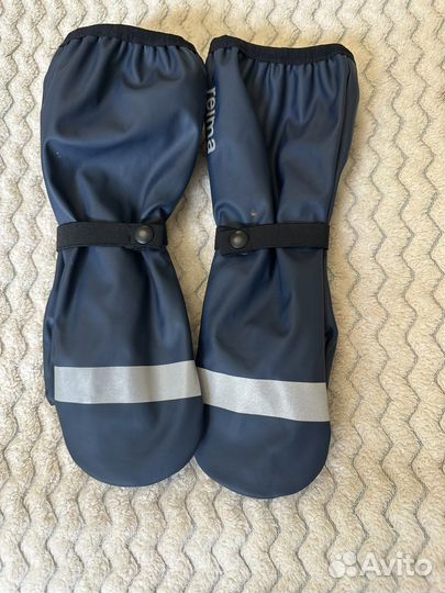 Варежки перчатки и краги непромокайки