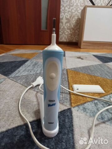 Зубная щетка oral b