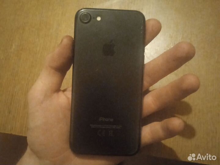 iPhone 7, 128 ГБ