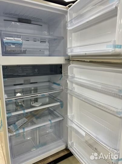 Холодильник Sharp SJ-XE55pmbe Бежевый