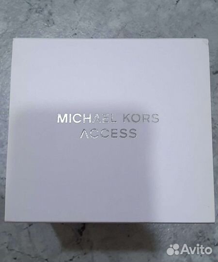Смарт часы michael kors