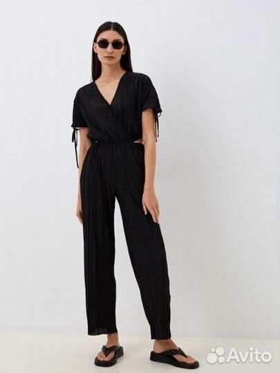 Комбинезон женский