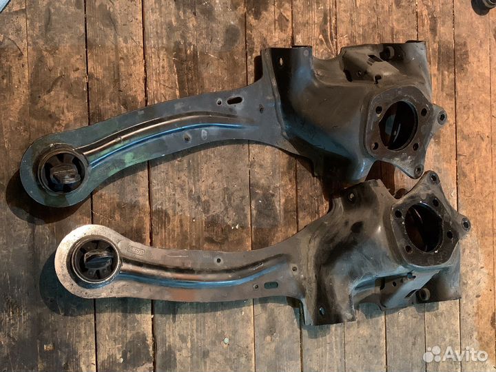 Задний рычаг volvo v40 япония