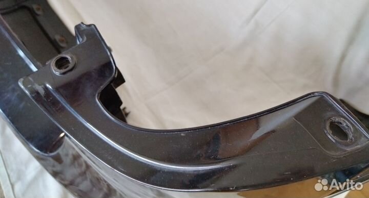 Задний бампер чёрный Пассат Б6 универсал