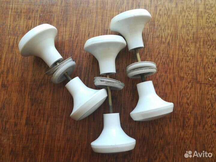 Ручки мебельные