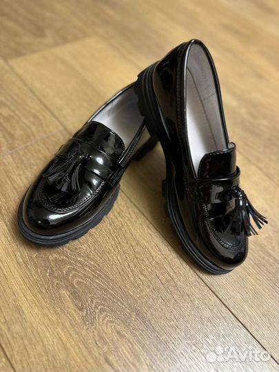 Туфли лоферы для девочки