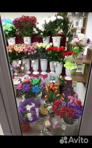 Цветочный магазин в центре города объявление продам