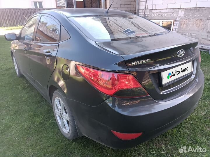Hyundai Solaris 1.4 МТ, 2012, 170 000 км